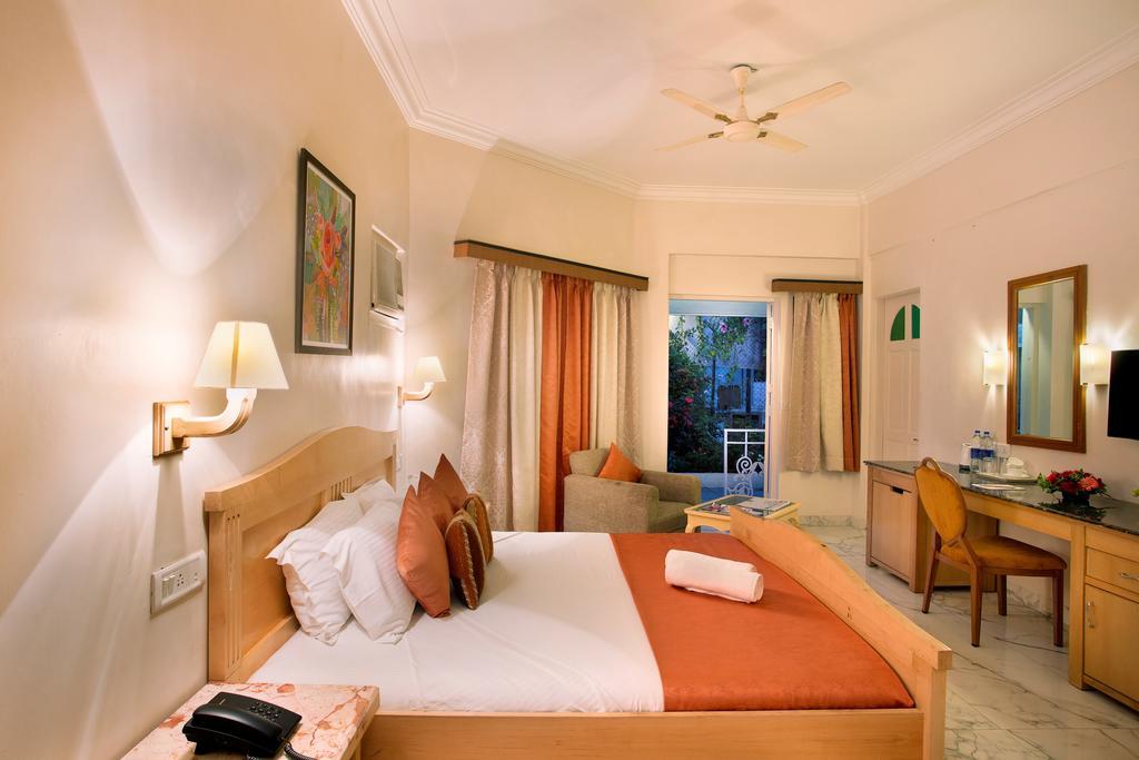 Avion Holiday Resort Lonavala Exterior photo